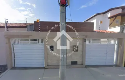 Casa à venda no grageru com 3 quartos (próximo ao shopping jardins)