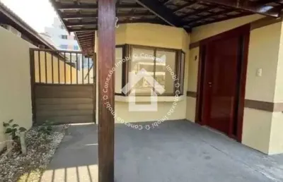 Vende-se casa no condomínio alameda do sol na aruana em aracaju/se