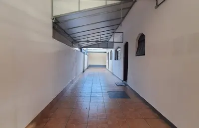 Casa comercial com 3 salas para alugar na Rua Jeca Tatu, 833, Jardim Cacique, Suzano
