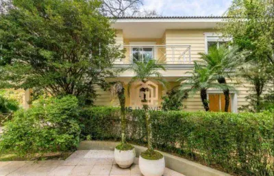 Casa 710m² 4 quartos sendo 4 suítes á venda por r$ 9.000.000 ou aluguel por r$ 50.000/mês - jardim petrópolis - são paulo/sp