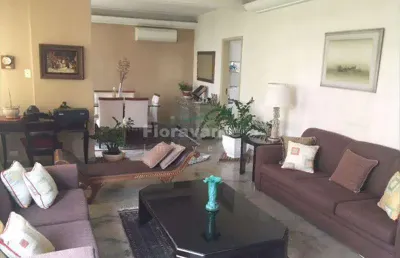 4 dormitórios em santos, amplo apartamento, ótima localização.