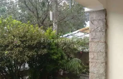 Casa de 4 dorms. (3 suítes), marapé, santos, com piscina