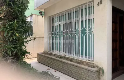 Casa com 4 quartos à venda na Rua Octávio Spagnuolo, Boqueirão, Santos