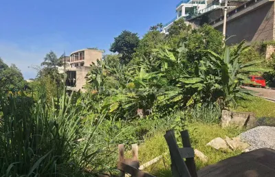 Terreno em condomínio fechado à venda na Rua Hércules Florence, Morro Santa Terezinha, Santos
