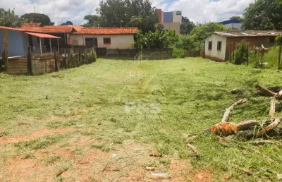 Oportunidade! terreno com ótima localização com 450 m2 em botucatu!