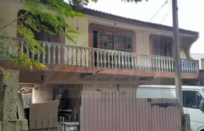 Casa com 3 quartos à venda na Rua Waldemar Loureiro Campos, 346, Boqueirão, Curitiba