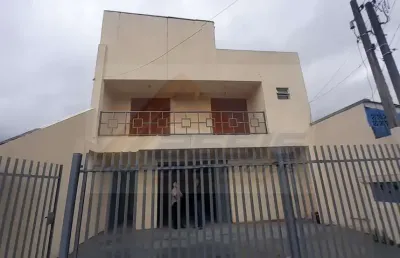 Sobrado à venda no bairro sítio cercado - curitiba/pr