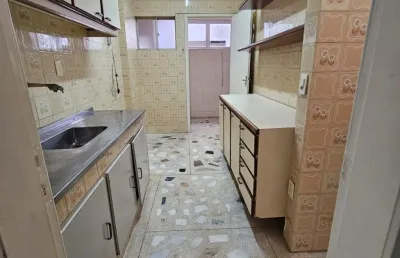 Apartamento com 3 quartos (1 suíte) à venda – 1º andar, nascente – documentação ok!