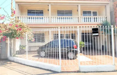 Casa com 3 quartos à venda na Rua Hermelindo Pereira Vaz, Retiro, Volta Redonda