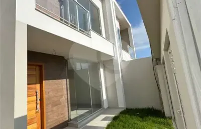 Casa térrea com 3 quartos à venda em jardim amália - rj