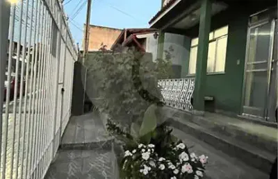 Casa com 4 quartos à venda na Setecentos E Cinqüenta E Quatro, Casa de Pedra, Volta Redonda
