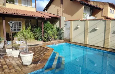 Casa com 4 quartos à venda na Papa Paulo Vi, Jardim Amália, Volta Redonda