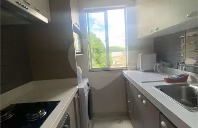 Apartamento com 2 quartos à venda na Manoel Garani, Retiro, Volta Redonda