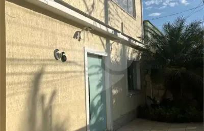 Casa com 3 quartos à venda na Cinco, Barreira Cravo, Volta Redonda