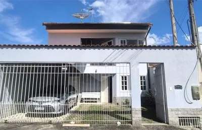 Casa com 3 quartos à venda na Dois, Vila Rica, Volta Redonda