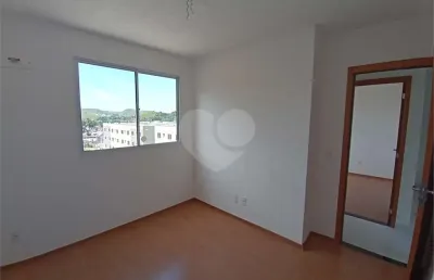Apartamento com 2 quartos à venda na Francisco Chrisostomos Torres, São Luís, Volta Redonda