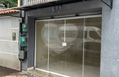 Ponto comercial para alugar na Quinhentos E Sessenta E Dois, Nossa Senhora das Graças, Volta Redonda