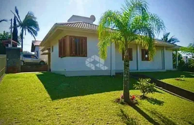 Casa com 3 quartos à venda na Rua Finlândia, 711, Petrópolis, Novo Hamburgo