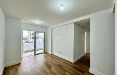 Apartamento com 2 dormitórios, 1 suíte, sacada com churrasqueira e vaga coberta. aceita financiamento.