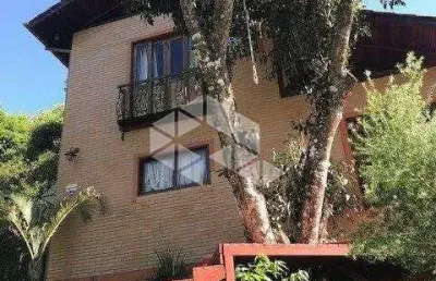 Casa de 2 quartos no rio tavares - florianópolis/sc
