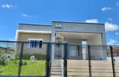 Casa com 3 quartos à venda na Dos Ciprestes, 345, Pinheiro Machado, Santa Maria