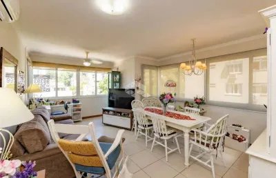 Apartamento 2 dormitórios e 2 vagas de garagem, no  bairro auxiliadora