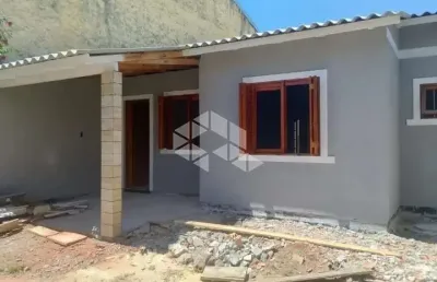 Excelente casa 3 dormitórios bairro mato grande em canoas