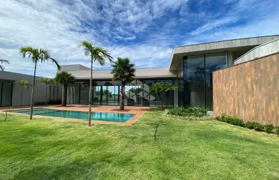 Casa  térrea de alto padrão no condomínio fazenda santa maria