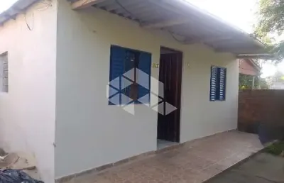 Casa com 02 quartos no jardim berleze em santa maria rs.