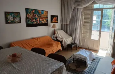 Apartamento à venda na rua ramiro barcelos, área privativa de 73 m2, com peças amplas, 2 dormitórios/quartos bairro rio branco