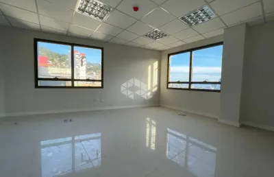 Sala comercial com 29,02 m² privativos no centro de florianópolis/sc