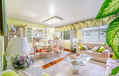 Apartamento 3 dormitórios, 1 suíte, 2 vagas de garagem, bairro mont'serrat, porto alegre