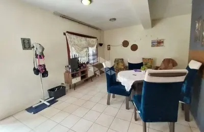 Baixou o valor!!!casa 3 dormitórios, 2 andares com sacada fechada próximo ao zaffari lindóia.