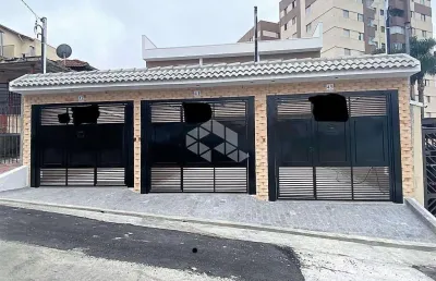 Casa com 3 quartos à venda na Rua Joaquim Carlos Klein, 37, Campo Grande, São Paulo