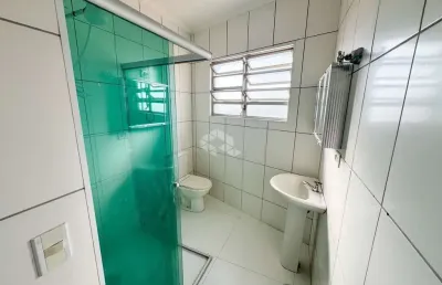 Apartamento recém-reformado com 3 dormitório, pró ximo ao shopping grand plaza