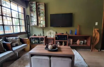 Casa em condomínio fechado com 3 quartos à venda na Rua General Gomes Carneiro, 60, Medianeira, Porto Alegre