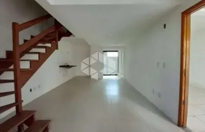 Casa em condomínio para comprar com 3 quartos sendo 1 suíte no bairro tristeza.