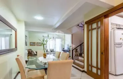 Casa em condomínio com infraestrutura miolo da tristeza porto alegre