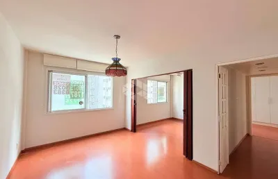 Apartamento 2 dormitórios mais dependência no centro de florianópolis sc