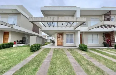 Casa sobrado condomínio 03 quartos/dormitórios, 1 suíte, 2 vagas, infra, capão da canoa/rs