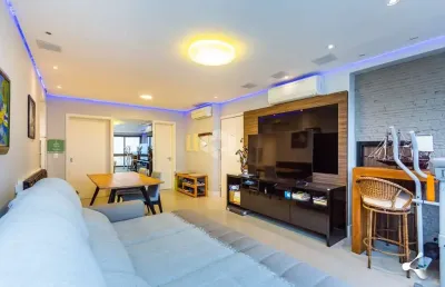 Um convite ao conforto com vista incomparável para o guaíba