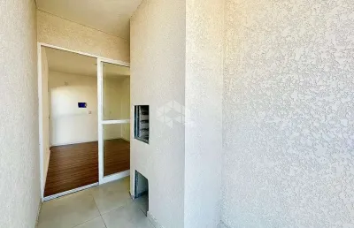 Apartamento com 02 dormitórios, churrasqueira e sacada à venda no bairro camobi em santa maria.