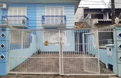 Casa com 3 dormitórios, 1 suíte e 2 vagas no jardim itú em porto alegre-rs!