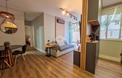 Apartamento com 2 dormitórios, sendo 1 suíte totalmente mobiliado no bairro humaitá em porto alegre