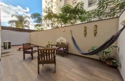 Apartamento com 2 dormitórios, sendo 1 suíte totalmente mobiliado no bairro humaitá em porto alegre