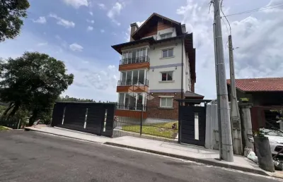 Apartamento 3 dormitórios, 109m² privativos, 1 vaga, na entrada de gramado