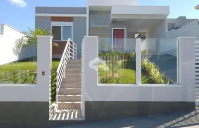 Casa nova, charmosa e pronta pra você morar no bairro potecas.