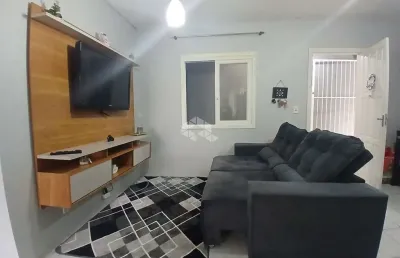 Casa com 2 quartos à venda na Rua Irmã Maria Hiltgardis, 689, Olaria, Canoas