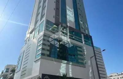 Apartamento com 3 quartos à venda na Nereu Ramos, 4062 Loja 2, 3311, Meia Praia, Itapema