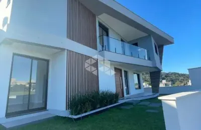 Casa com 3 quartos/dormitórios (suítes) à venda no loteamento villa pamplona, rio tavares por r$ 2.200.000,00